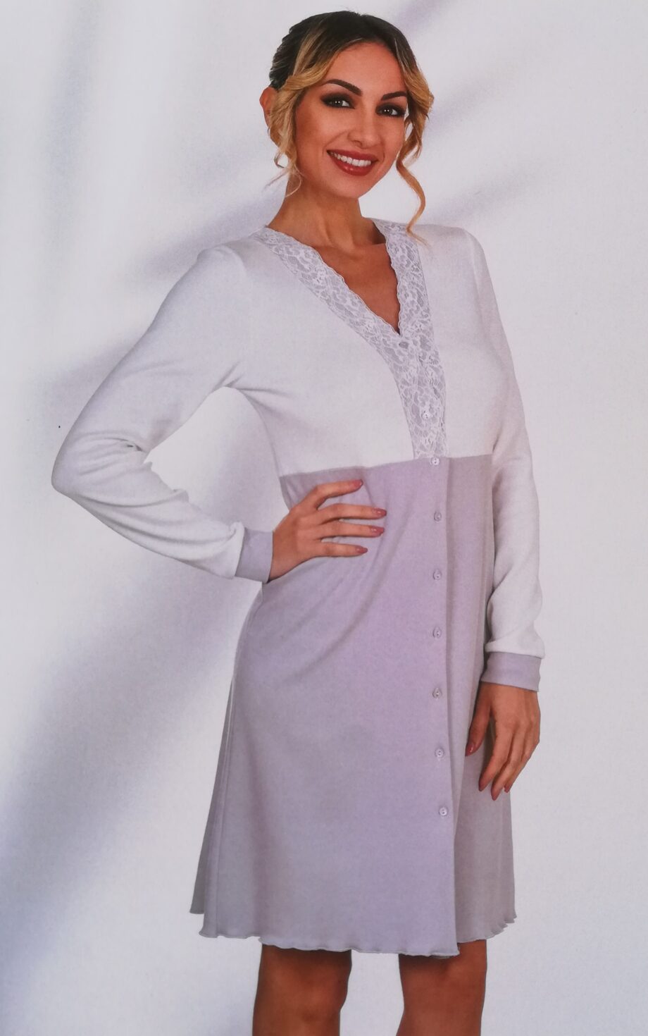 camicia-da-notte-intimissimi-870fyh-1.jpg Camicia Da Notte Felpata Camicia da Notte Aperta Davanti Romantic Cashmere Intimissimi - immagine 1