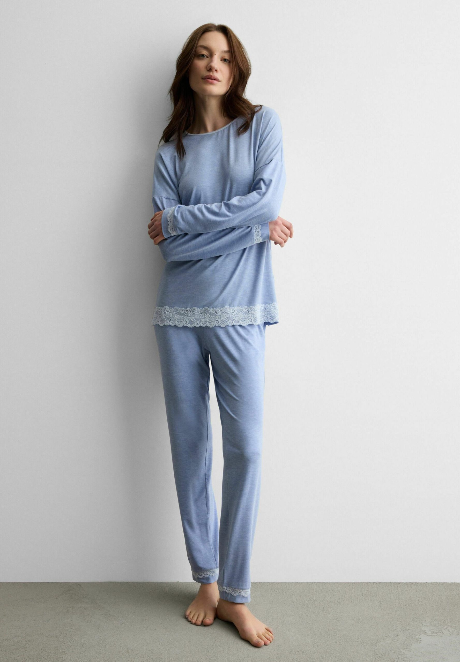 intimissimi-pigiami-donna-610mek-1.jpg Intimo da notte e pigiami da donna Intimissimi | Zalando Svizzera - immagine 1