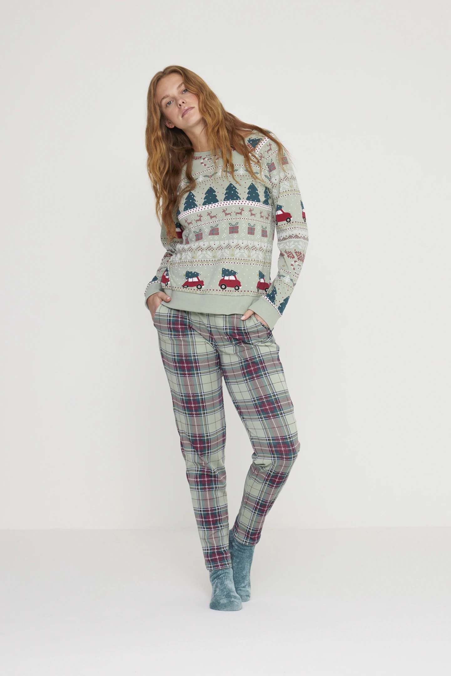 noi-di-notte-pigiami-059men.webp Pigiama donna winter car in caldo cotone girocollo - immagine 1