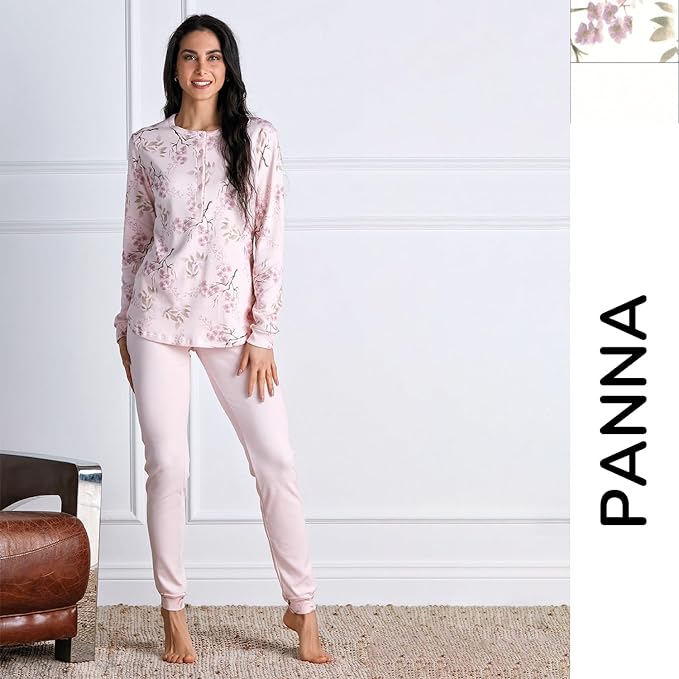 pigiama-cotone-498ynu-1.jpg Galeone Biancheria e Tessuti | Pigiama da Donna Invernale Lungo in Cotone Elegante con Maglia e Pantaloni colore panna - immagine 1