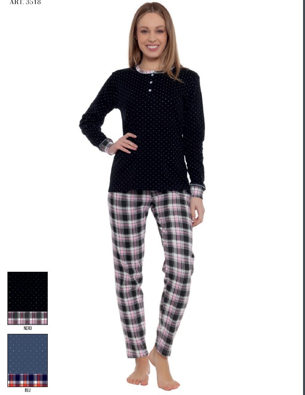pigiama-donna-caldo-cotone-689pae-1.jpg Pigiama donna invernale in caldo cotone - immagine 1