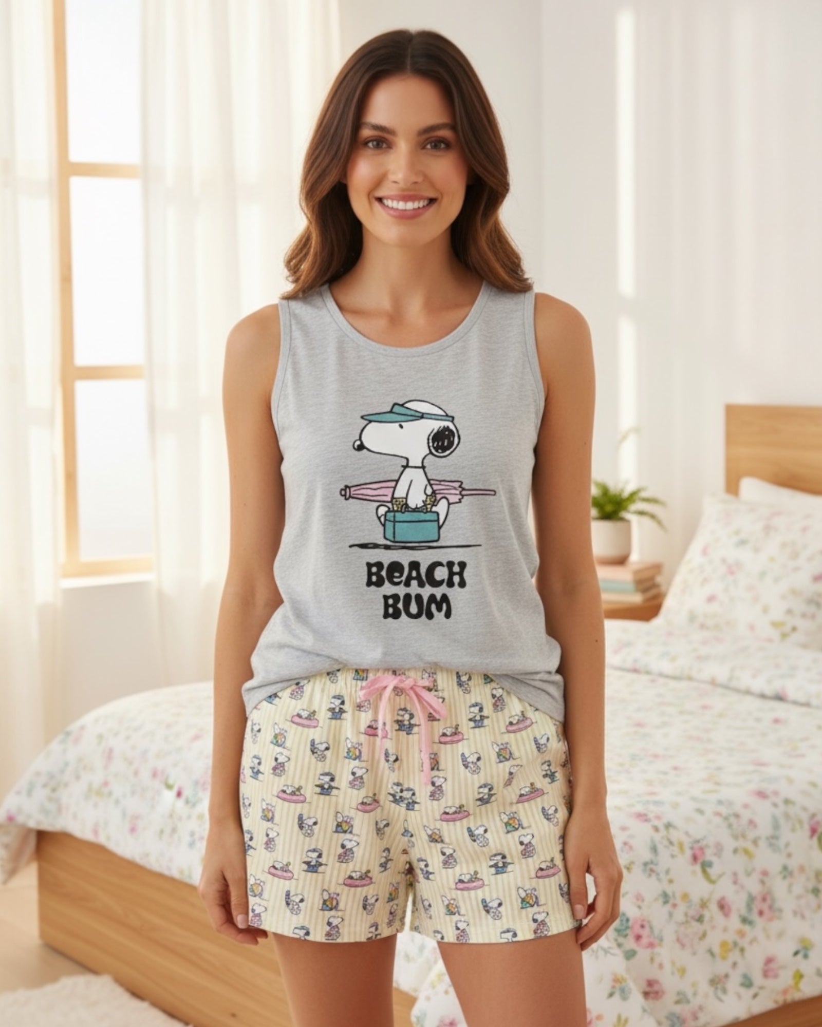 pigiama-donna-estivo-778taq-1.jpg Pigiama Donna Estivo Peanuts Snoopy in Cotone Grigio Melange – Canotta Beach Bum e Pantaloncini Art. 64432 - immagine 1