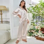 Pigiama Donna Seta Lungo Set Maniche Lunghe Pantaloni Lunghi Sexy Pigiama in Seta Invernale Pantalone Lunga Loungewear Pigiami da Donna : Amazon.it: Moda