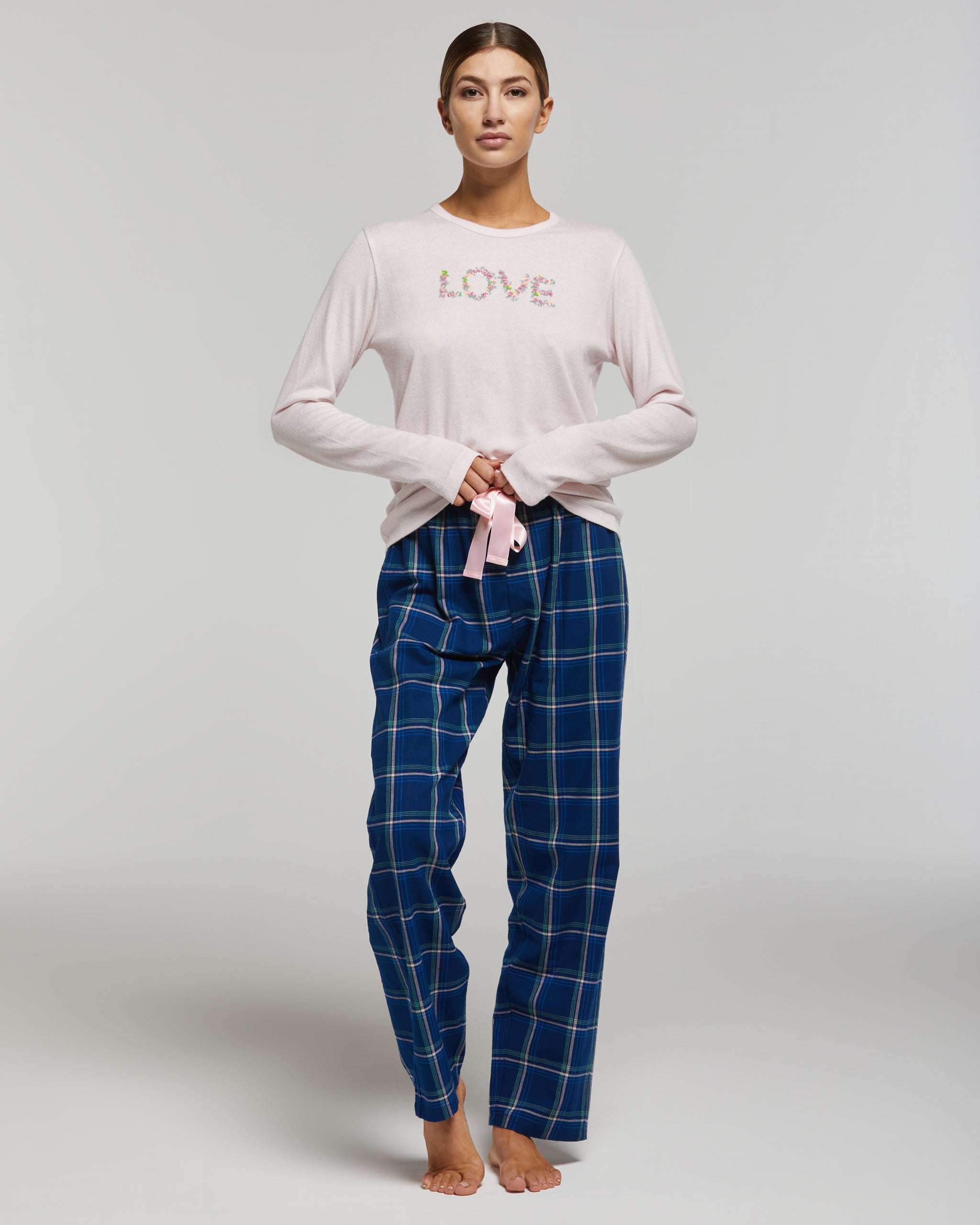 pigiama-flanella-donna-487bha-1.jpg Pigiama donna lungo love viscosa e flanella | Pompea - immagine 1