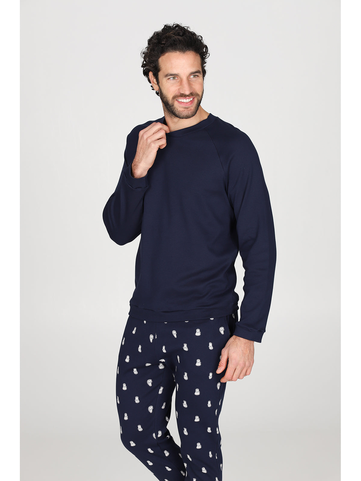 pigiama-uomo-invernale-999gmv-1.jpg Pigiama uomo cotone invernale Artist Edition | Blu navy Julipet - immagine 1