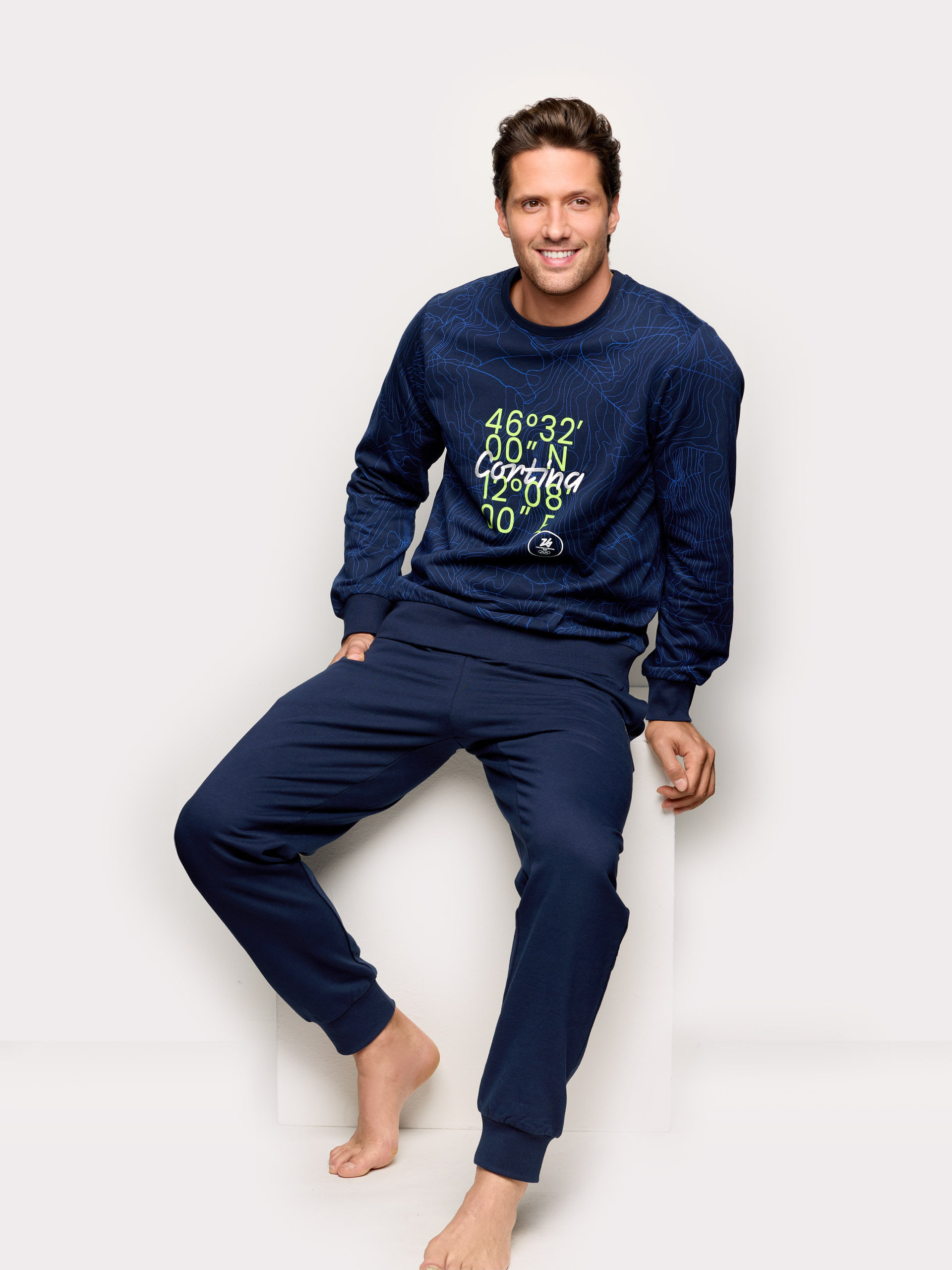 pigiama-uomo-tezenis-264vji-1.jpg Pigiama Uomo Tezenis Pijama Snoopy Hombre Tezenis Nightwear Pijamas Tezenis Pigiami Tezenis Pijama Snoopy Tezenis Tezenis - immagine 1