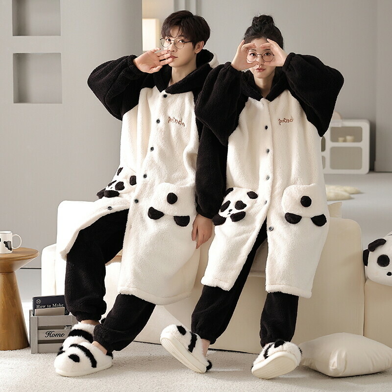 pigiami-di-coppia-970pdn-1.jpg Panda Nightgown for Couple 2 Pieces Matching Panda Pajamas for Winter - immagine 1
