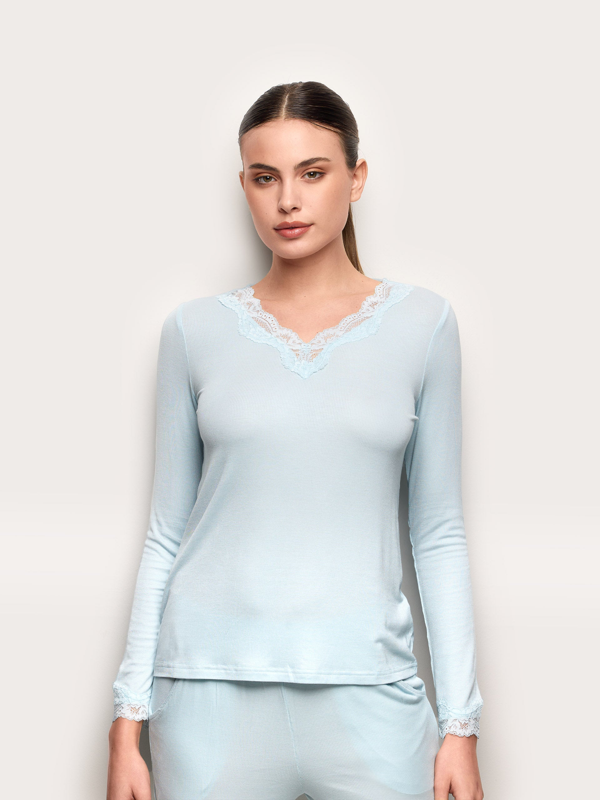 pigiami-donna-yamamay-496wkg-1.jpg Intimo da Notte Donna: pigiami e vestaglie | Nightwear | Yamamay - immagine 1