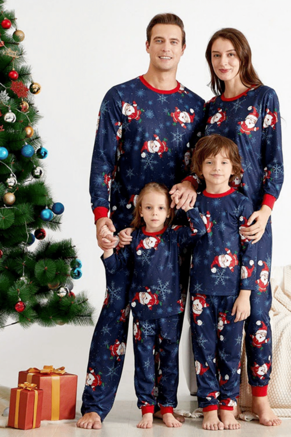 pigiami-natale-famiglia-686qzw.png Pigiami Natale Uguali per Tutta la Famiglia - immagine 1