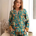Pigiama in misto seta verde, pigiama in raso, regalo unico per lei, abbigliamento da notte, abbigliamento da casa, abbigliamento da notte, pigiama da damigella d'onore, regalo di nozze Etsy Italia