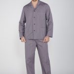 pigiama uomo in cotone tinto in filo con collo a camicia e bottoni