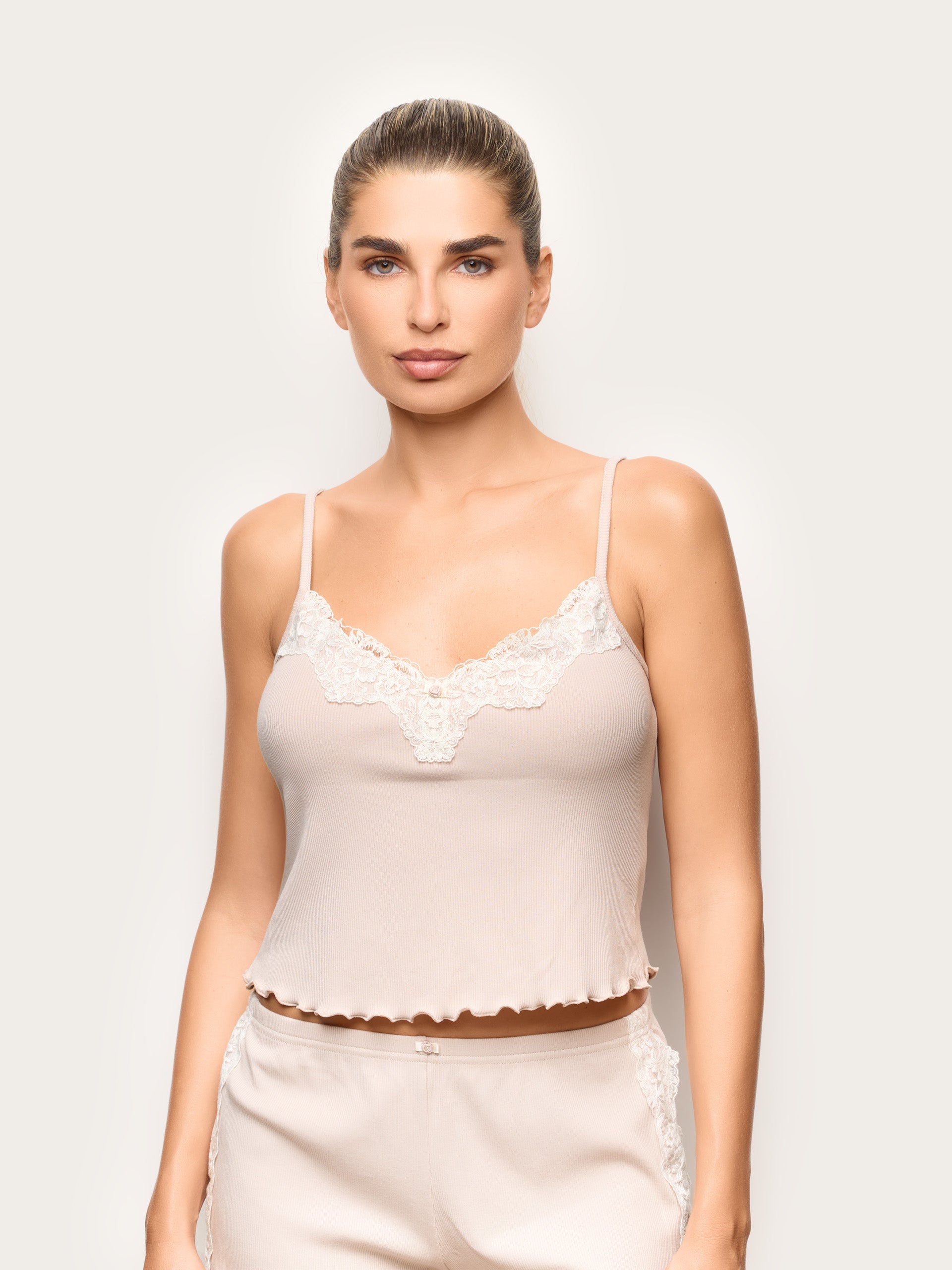 yamamay-pigiami-donna-005qhb-1.jpg Intimo da Notte Donna: pigiami e vestaglie | Nightwear | Yamamay - immagine 1