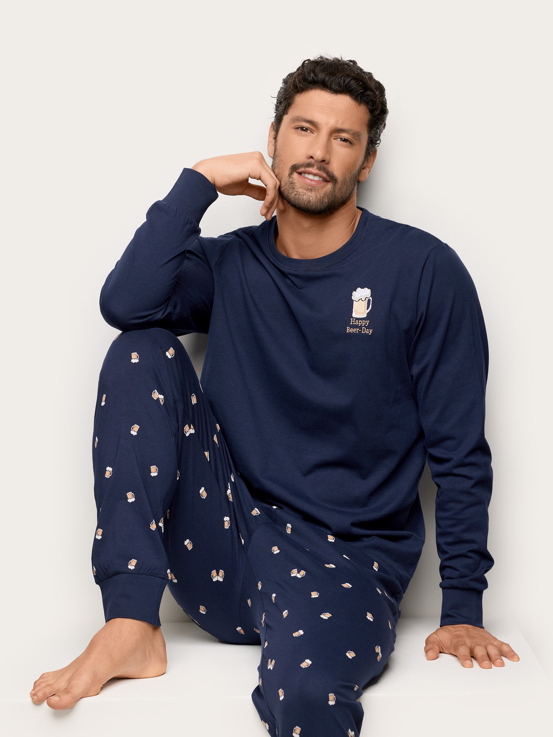 yamamay-pigiami-uomo-433cyu-1.jpg Intimo da Notte Uomo: pigiami e vestaglie | Nightwear | Yamamay - immagine 1